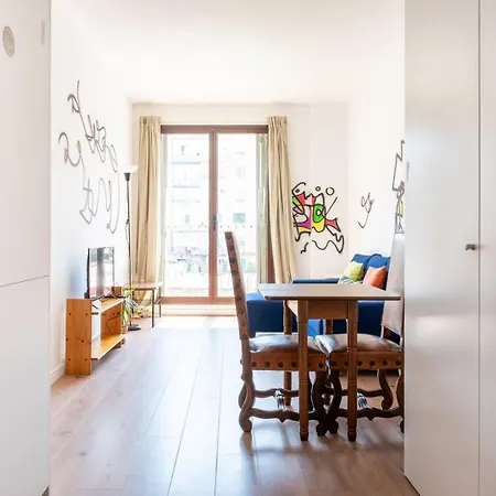 Daire Guestready: Suenos De Graffiti De Barcelona.